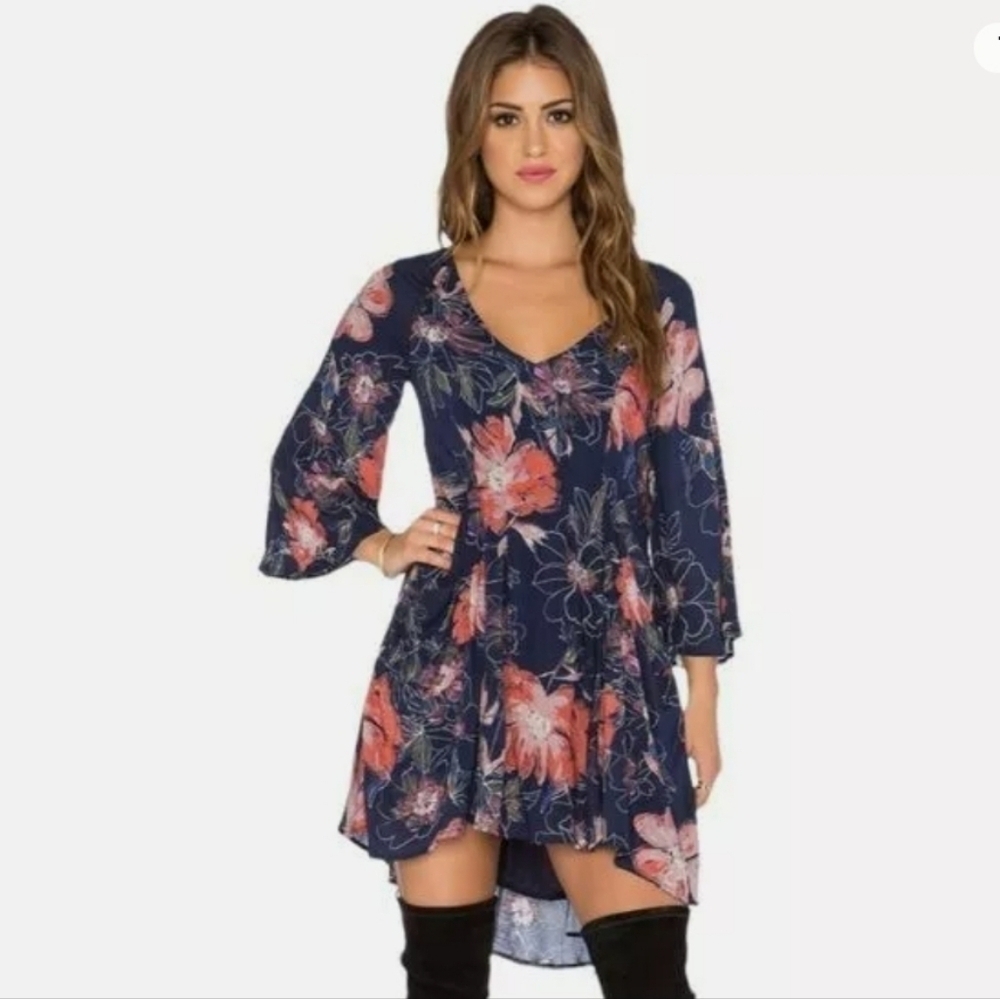 FREE PEOPLE EYES ON YOU PRINTED DRESS IN NAVY COMBO SIZE 4 FLORAL MINI